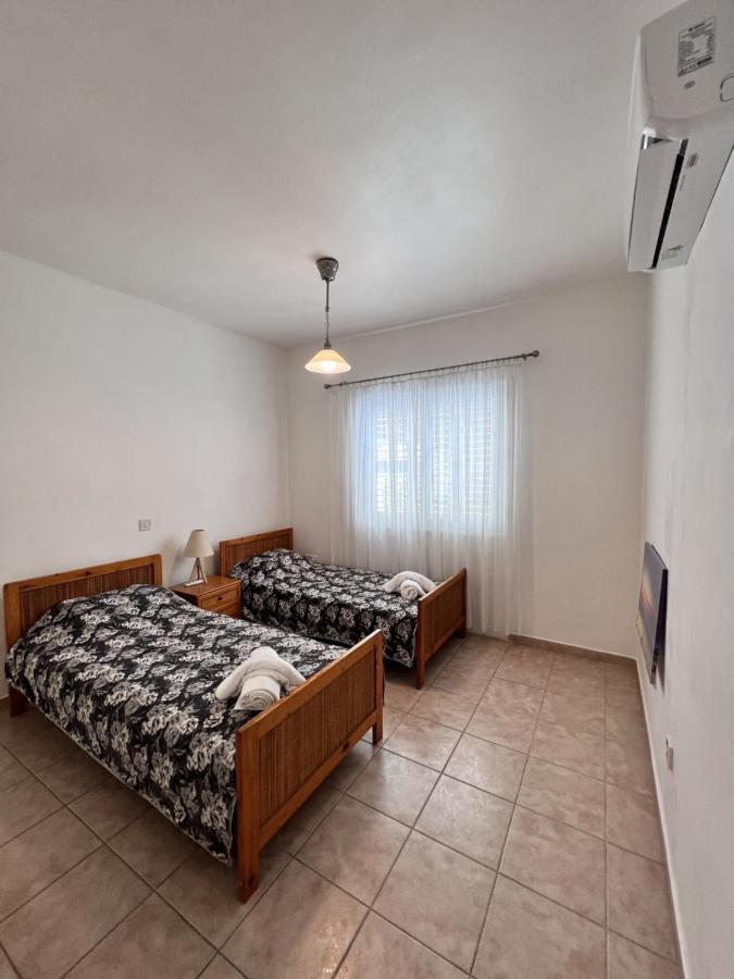 Pafia Sunbeach Townhouse Pafos Dış mekan fotoğraf