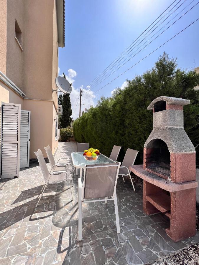 Pafia Sunbeach Townhouse Pafos Dış mekan fotoğraf